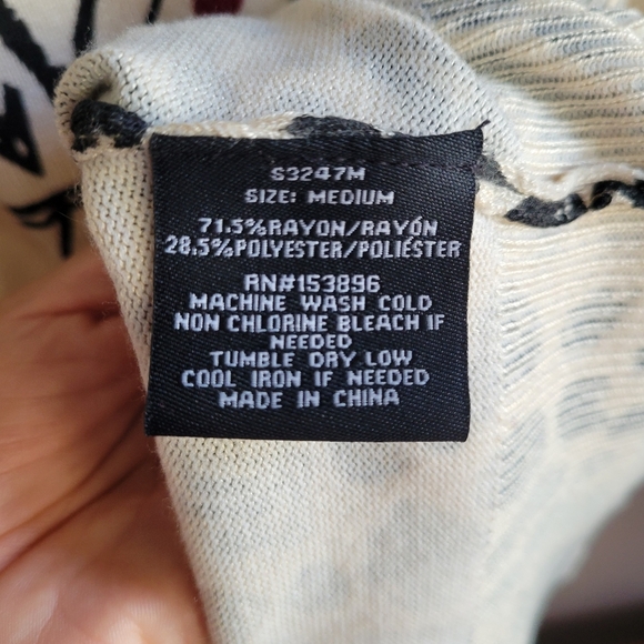 Dj & JuJu Women's Whimsical Graphic Red Dots Sweater Size Medium 3/4 Sleeve - Picture 4 of 11